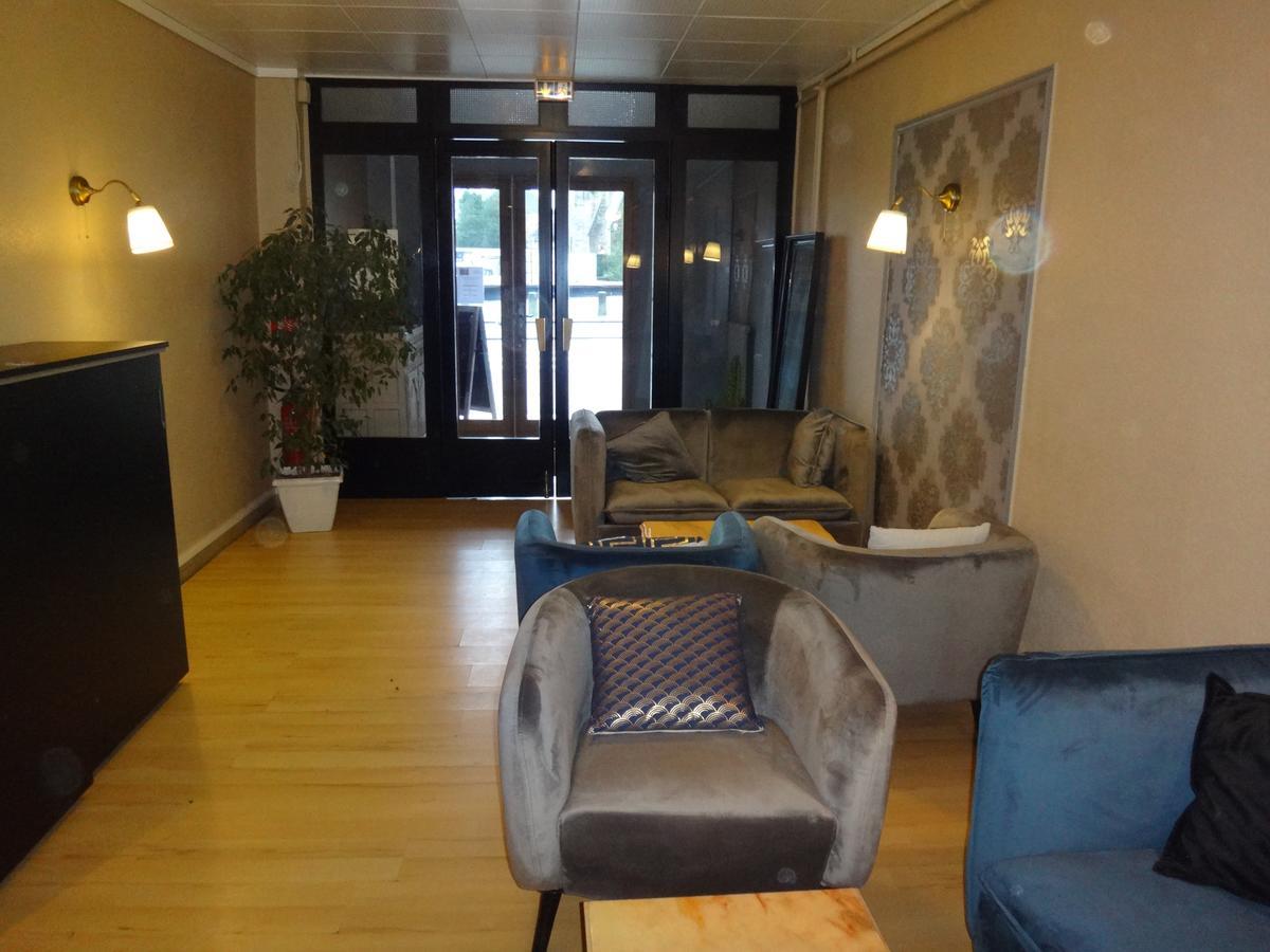 טונר Hotel Du Centre - Restaurant Le P'Tit Gourmet מראה חיצוני תמונה